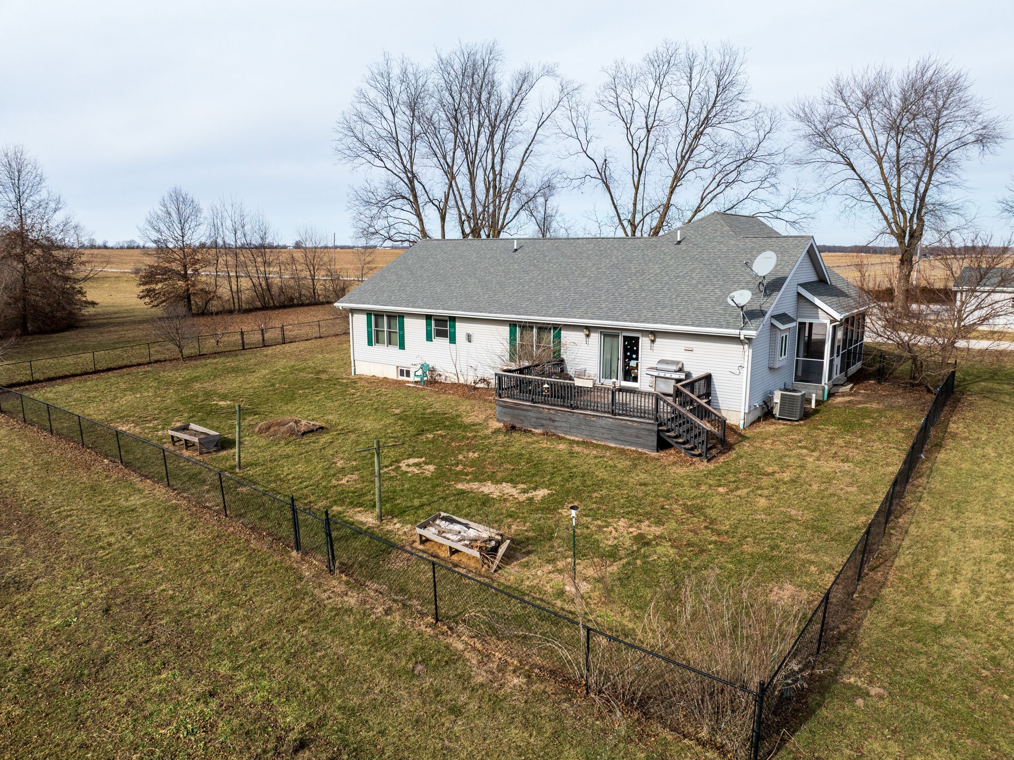 Listing Photo: Audrain 120-11 (1)